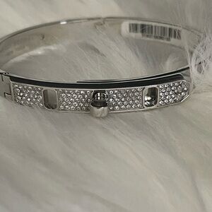 NWT-Henri Bendel adjustable silver locket bracelet!